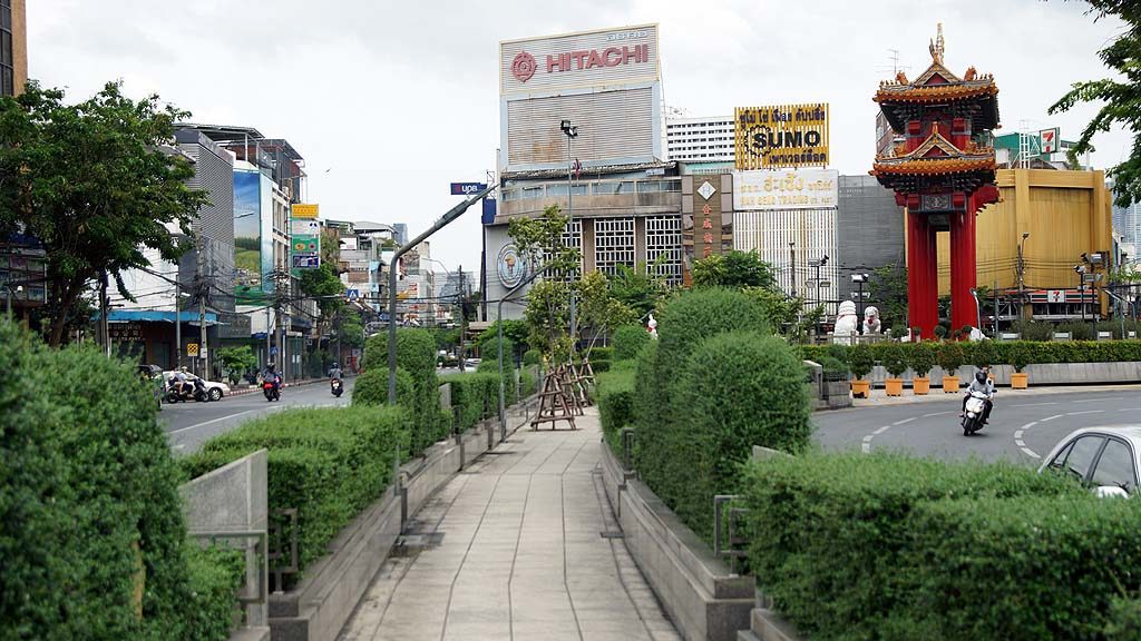 Gate to Chinatown Bangkok